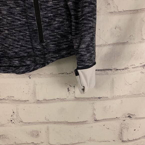 Lululemon Women's Athletic Jacket Size 10 - Picture 6 of 11